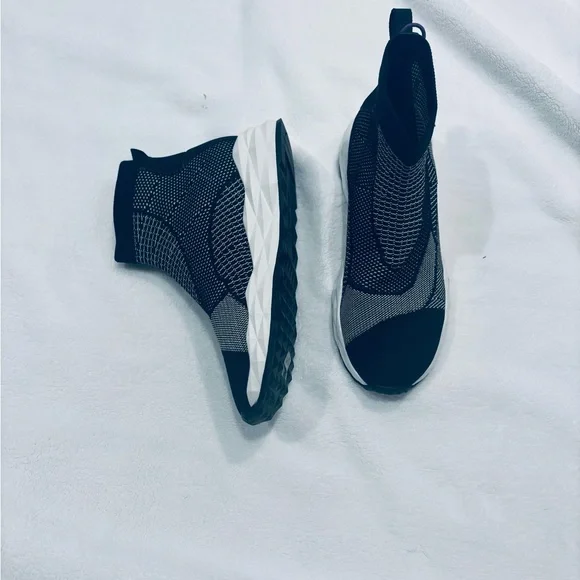 NWT! ASH SNEAKERS - Picture 5 of 9